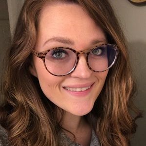 Meet your Posher, Brittany